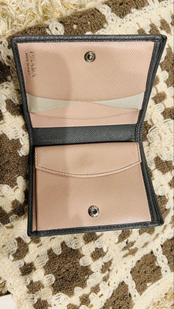 PRADA サフィアーノレザー 二つ折り財布 グレー
