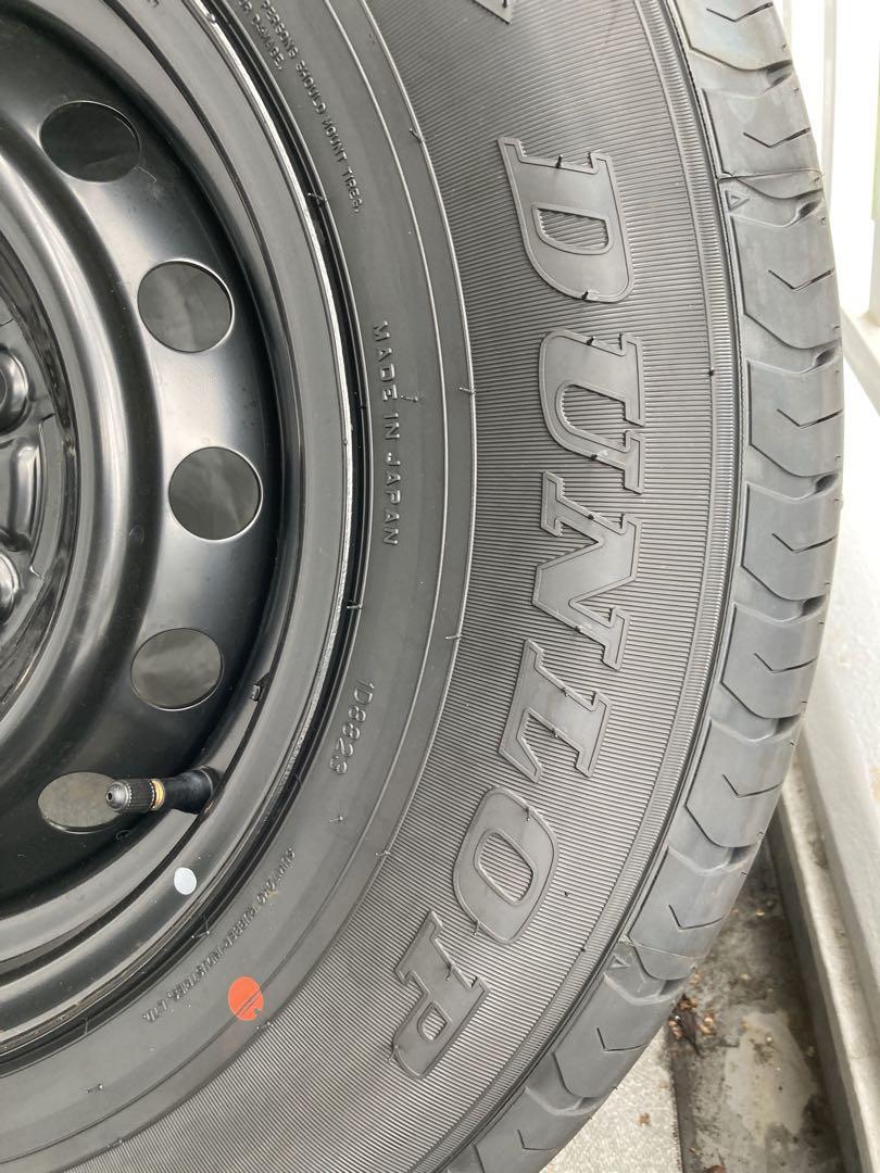 ☆新車外し　トヨタハイエース200系　 　　　　　純正ホイールタイヤ4本セット☆