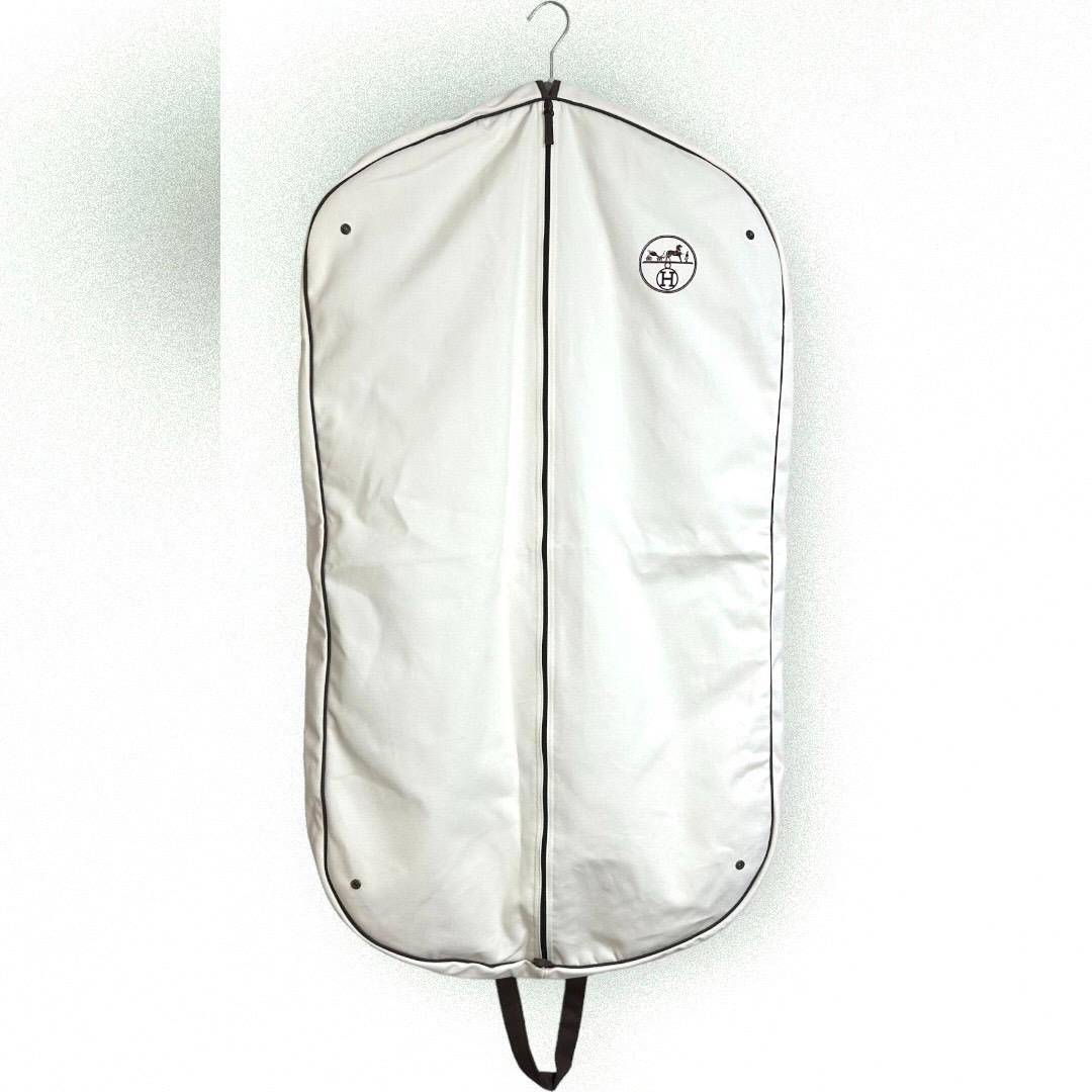 23SS☆タグ付き☆HERMES カシミヤ100% リバーシブル ポンチョ 23SS☆タグ付き☆HERMES カシミヤ100% リバーシブル ポンチョ
