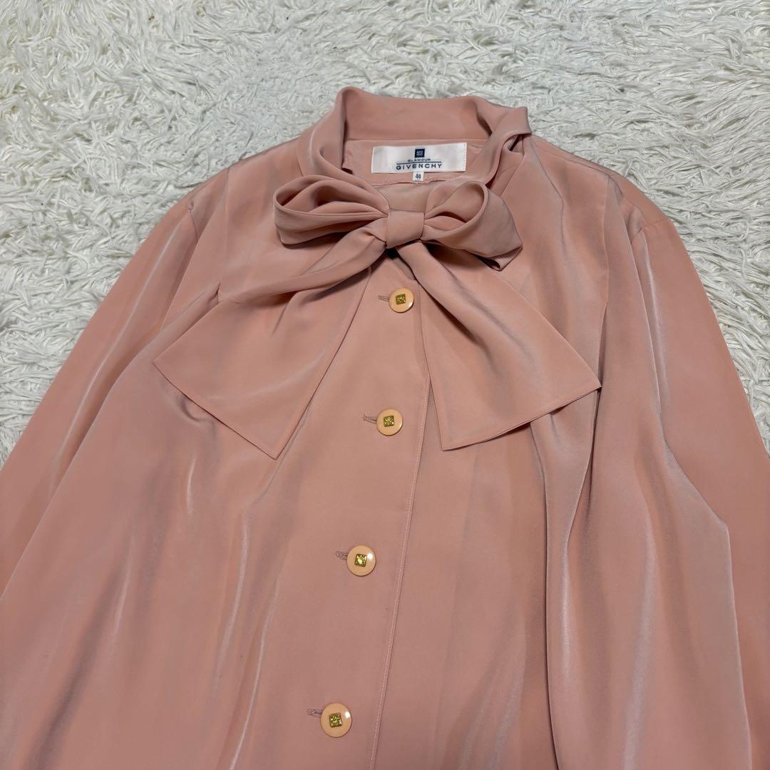 爆買い！ ボウタイ GIVENCHY 44 希少 長袖シャツ ピンク ボタン ロゴ トップス