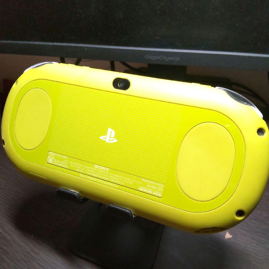 SONY -  PlayStation Vita ライムグリーン  PCH-2000 8GB Amazon | 【整備済み品】 PlayStation Vita Wi-Fiモデル ライム