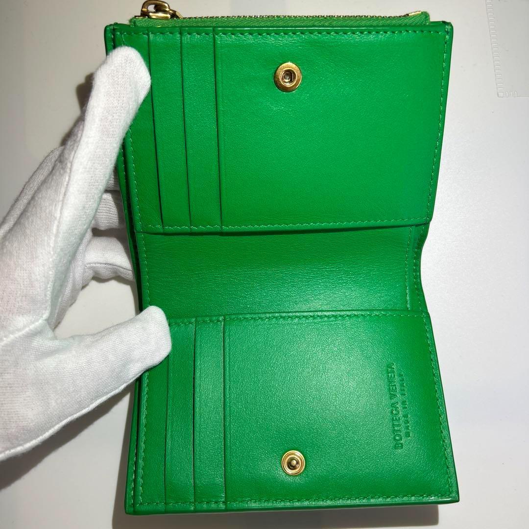 BOTTEGA VENETA グリーン 二つ折り財布