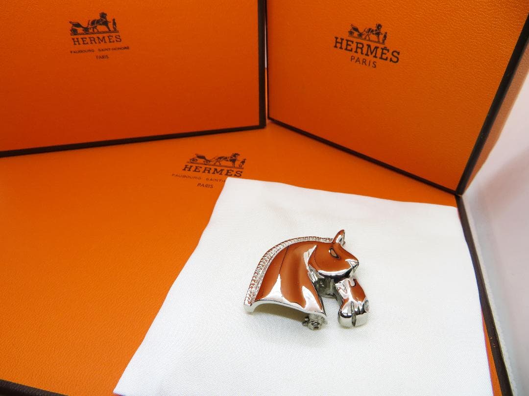 Hermes エルメス 馬ブローチ 松嶋菜々子さん ドラマ使用モデル Buyee 通販代理購入サービス メルカリでお買い物 Hermes エルメス 馬ブローチ 松嶋菜々子さん ドラマ使用モデル Buyee 通販代理購入サービス メルカリでお買い物