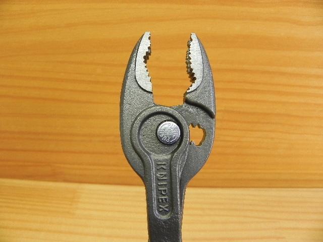 クニペックス  ツイングリップ プライヤー *KNIPEX 8201-200SB