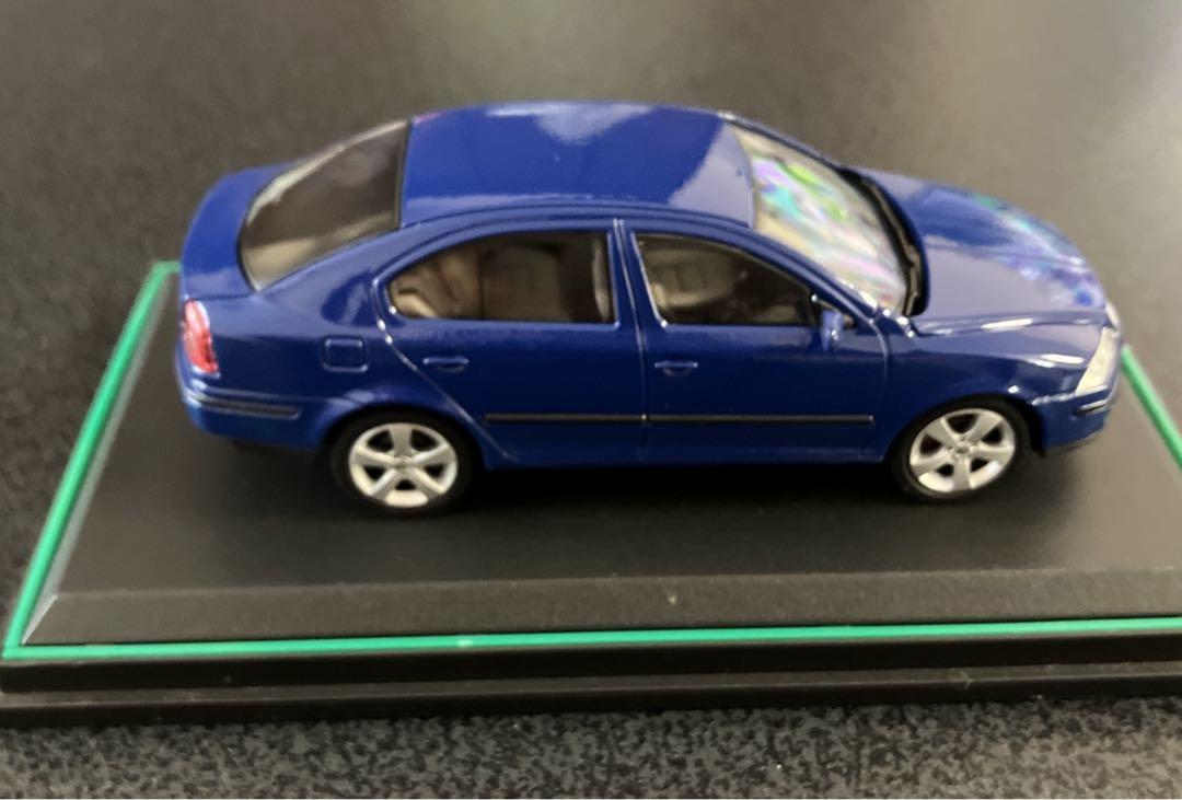 シュコダ オクタビア ミニカー Skoda Octavia - メルカリ
