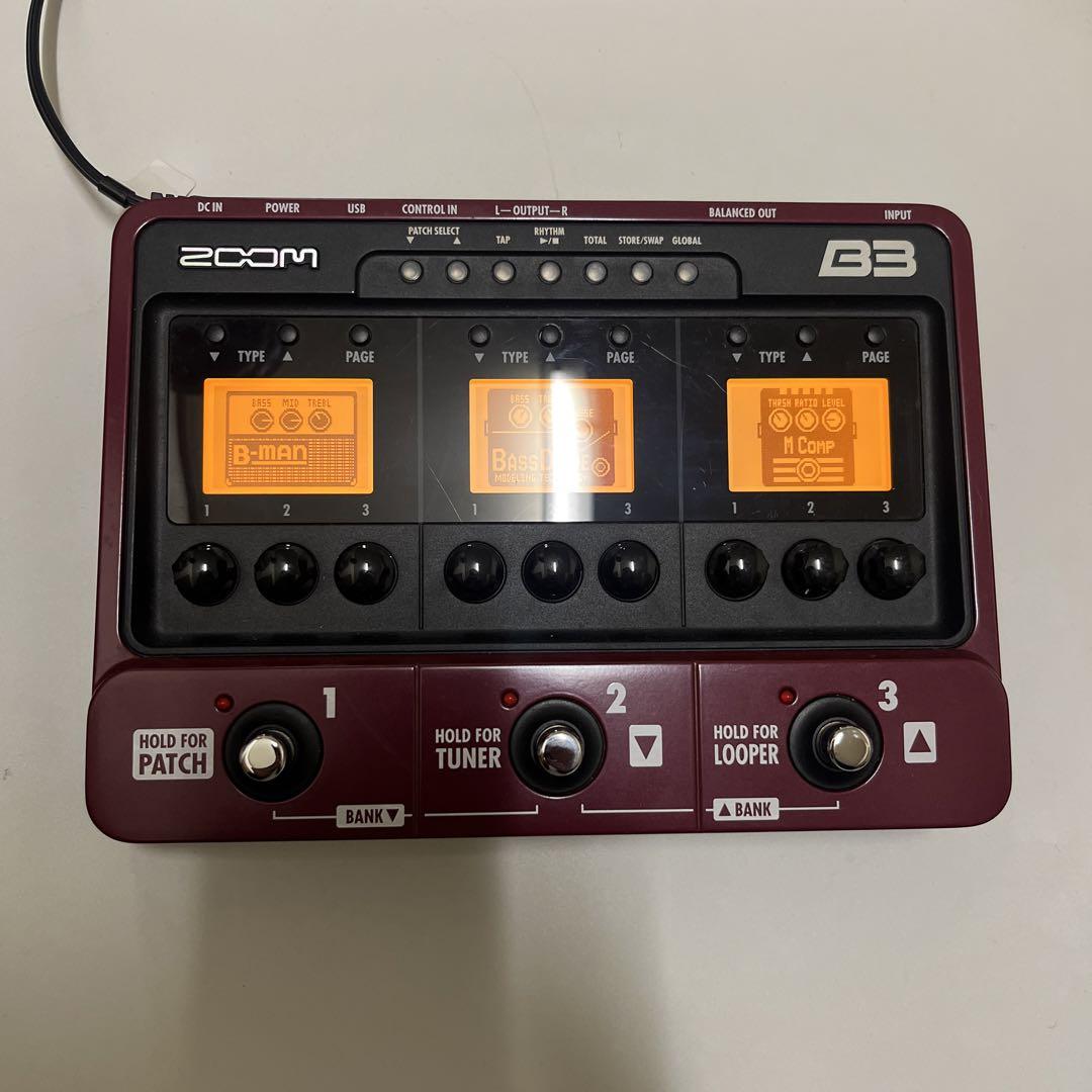 ベース zoom B3