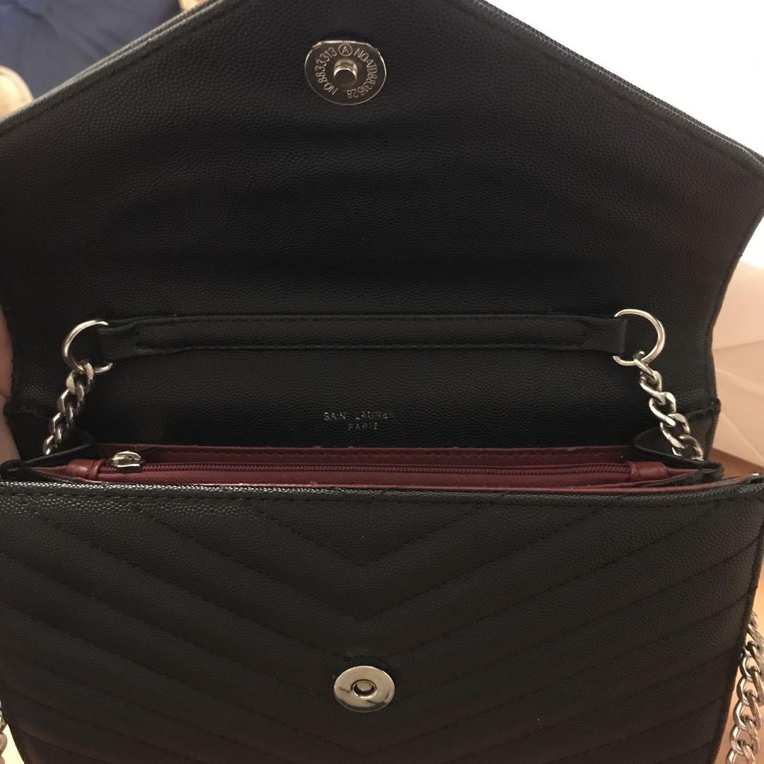 YSL ブラックレザー ショルダーバッグ