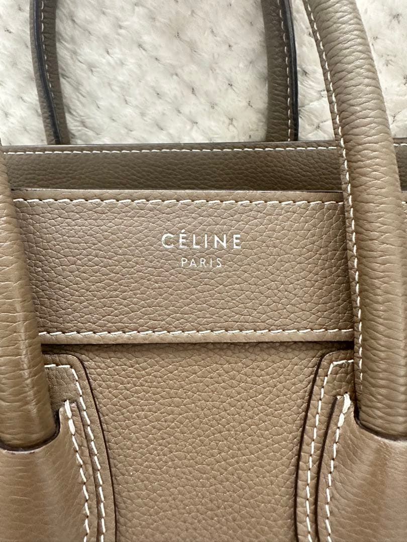 【美品】週末セール セリーヌラゲージマイクロ スリ 【美品】週末セール セリーヌラゲージマイクロ スリ