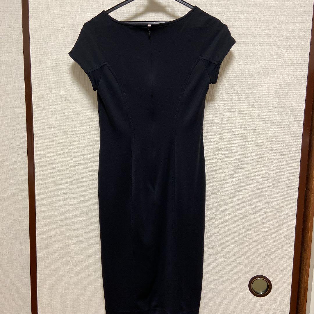 有名なブランド Kayme ブラックひざ丈ワンピース お値段交渉承ります ひざ丈ワンピース News Elegantsite Gr