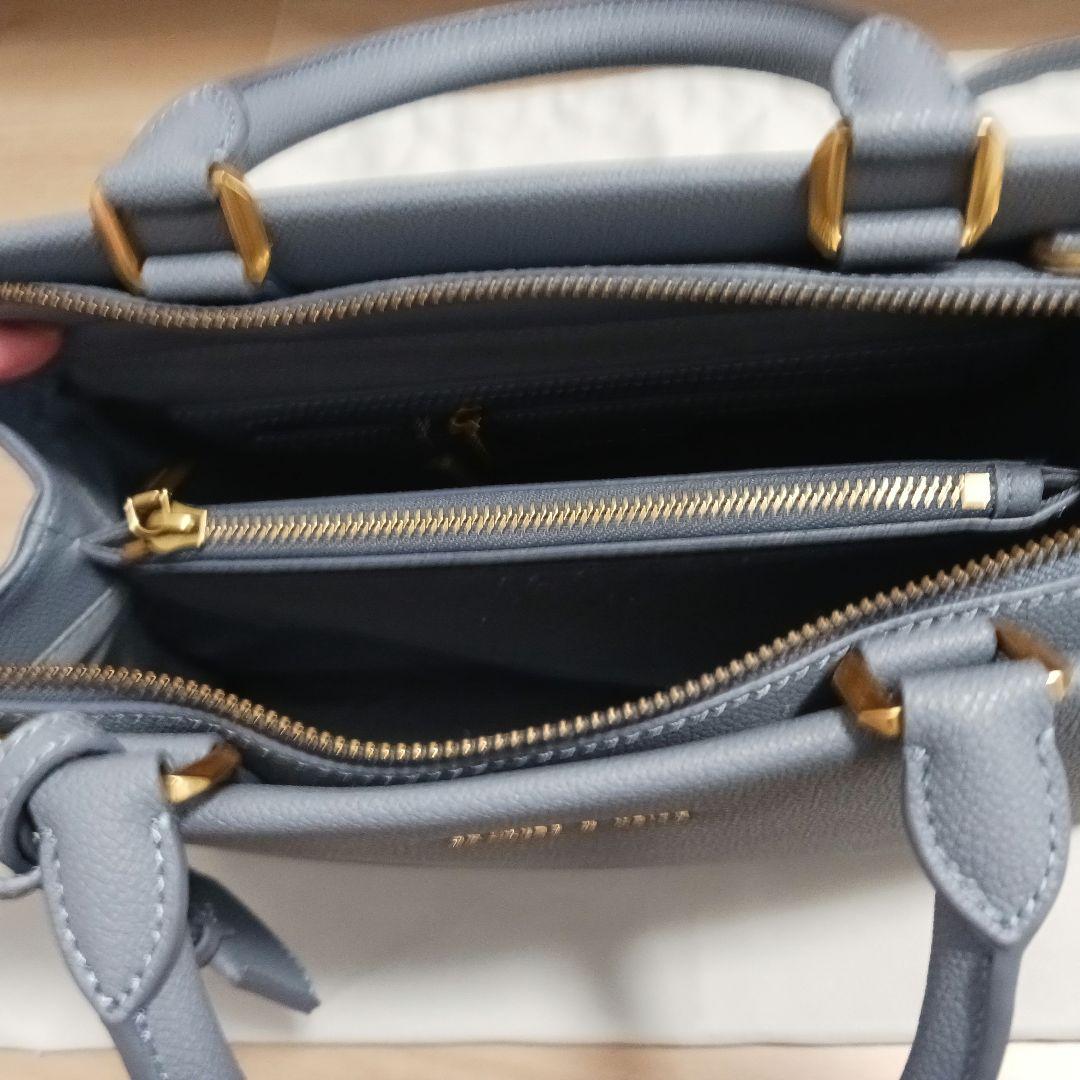 CHARLES & KEITH Mirabelle ミラベル ストラクチャー