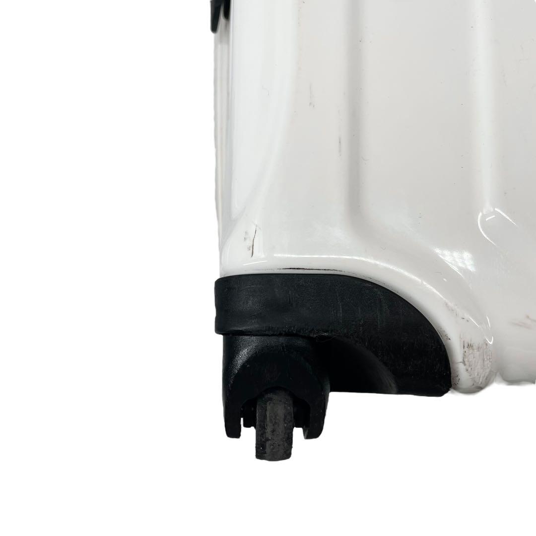 E438 良品 ZERO HALLIBURTON キャリーケース ZEROAIR