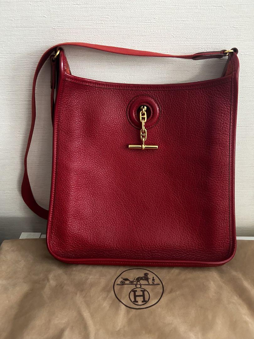 エルメス　ヴェスパ　レザー 赤バッグ