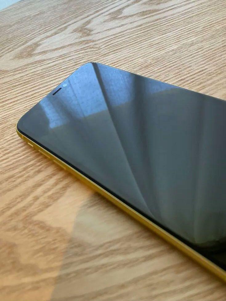 iPhone11 64GB イエロー SIMフリー 美品