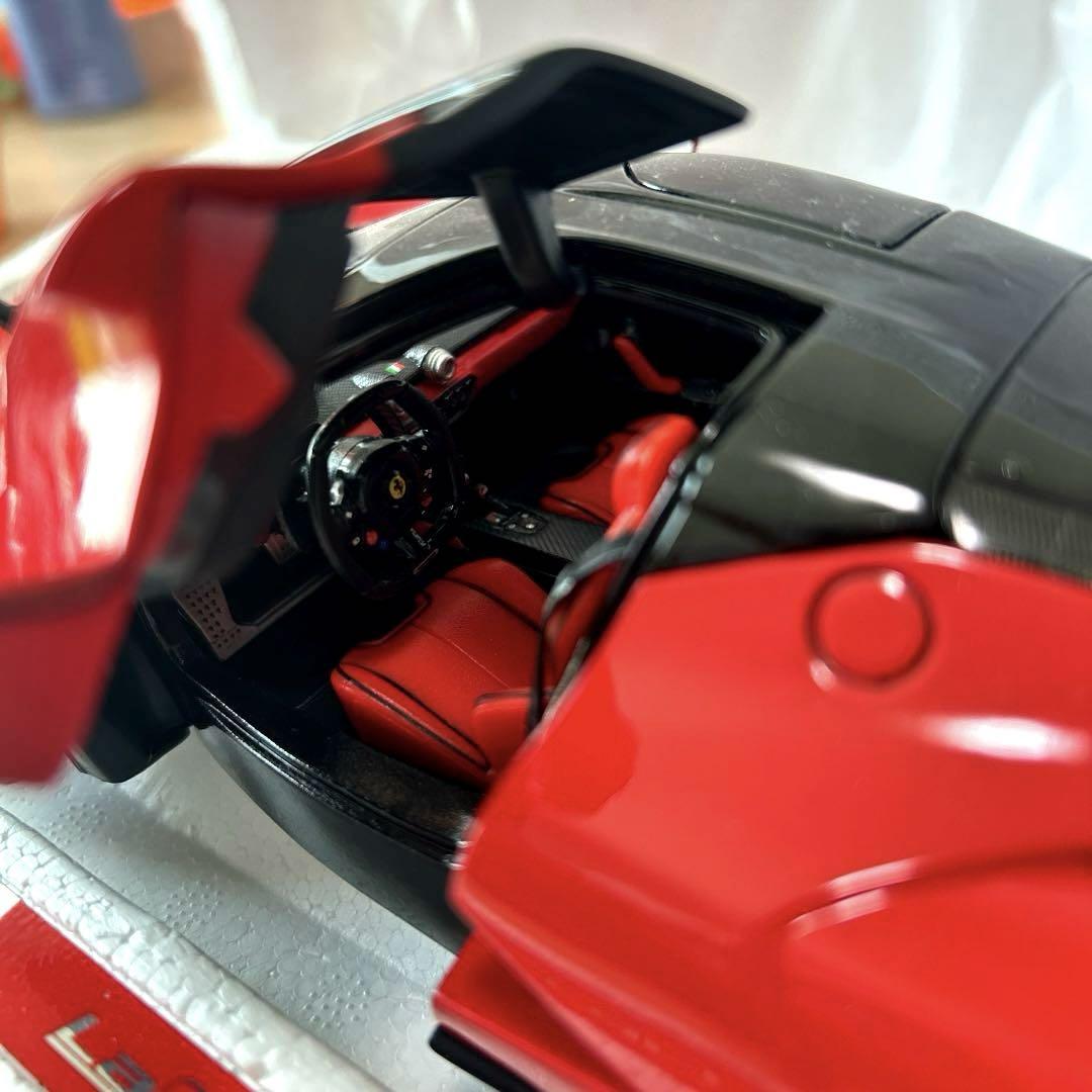 ブラーゴ・フェラーリ SS ラ フェラーリ サイズ1/18