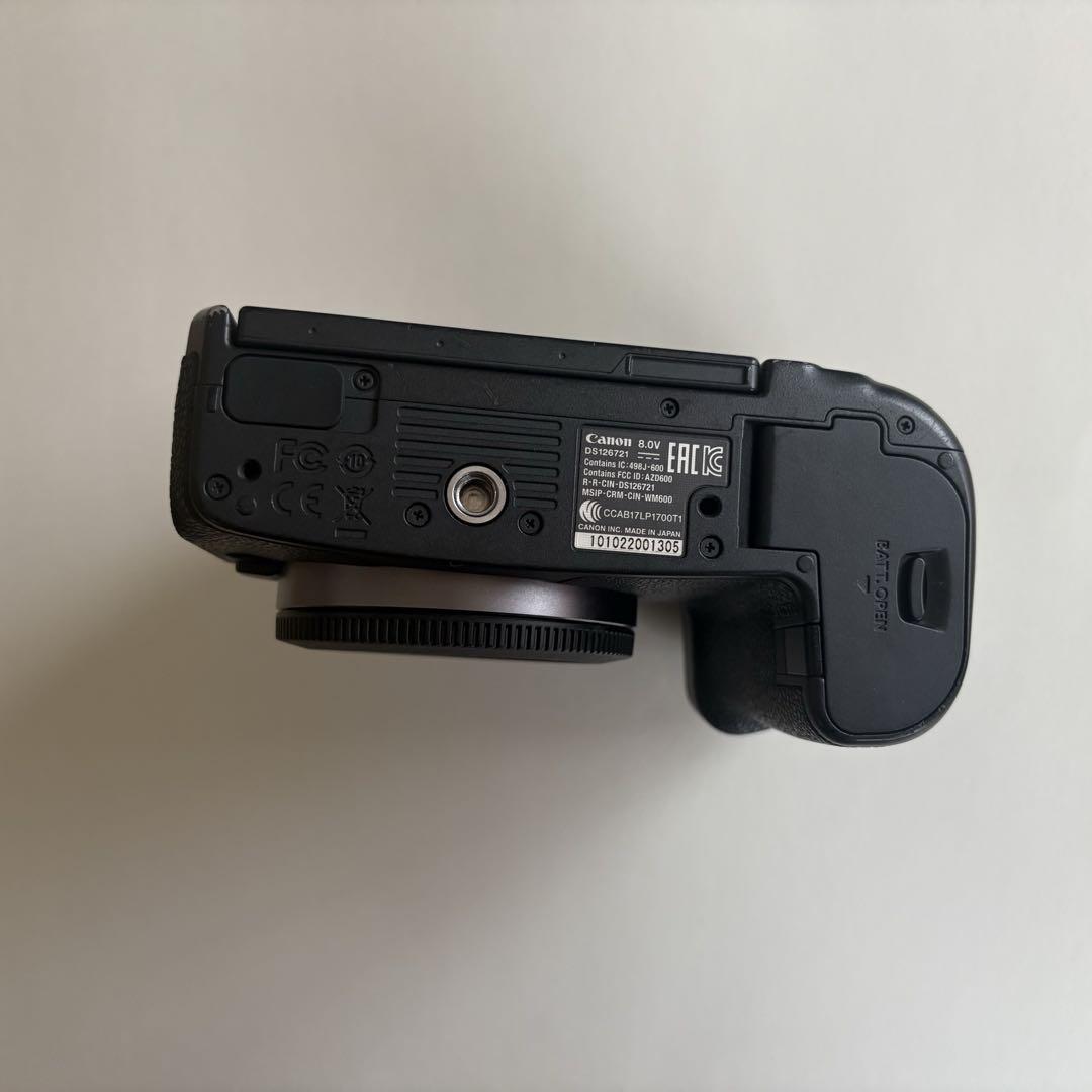 Canon EOS R ミラーレスカメラ 本体