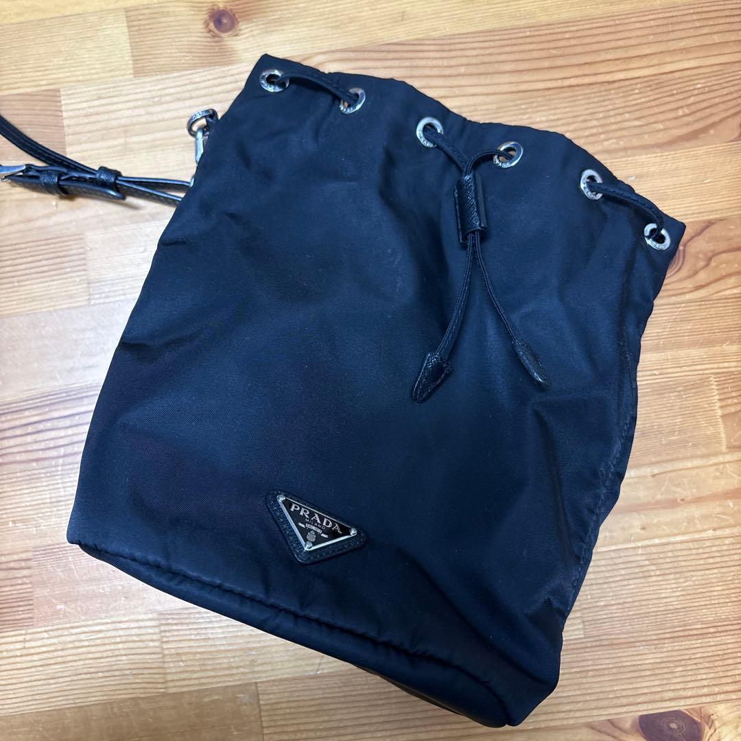 PRADA ブラック ナイロン バッグ 巾着