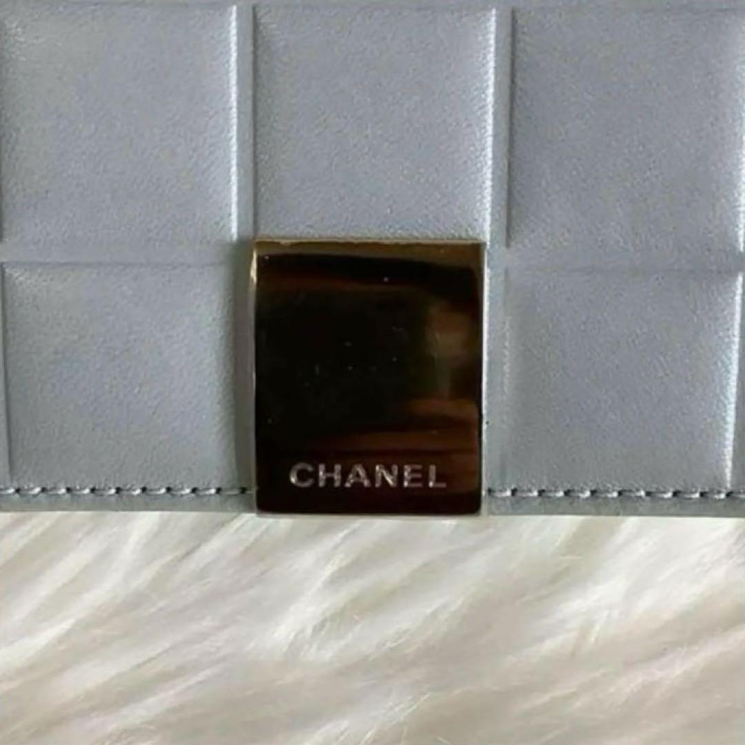 CHANEL シャネル