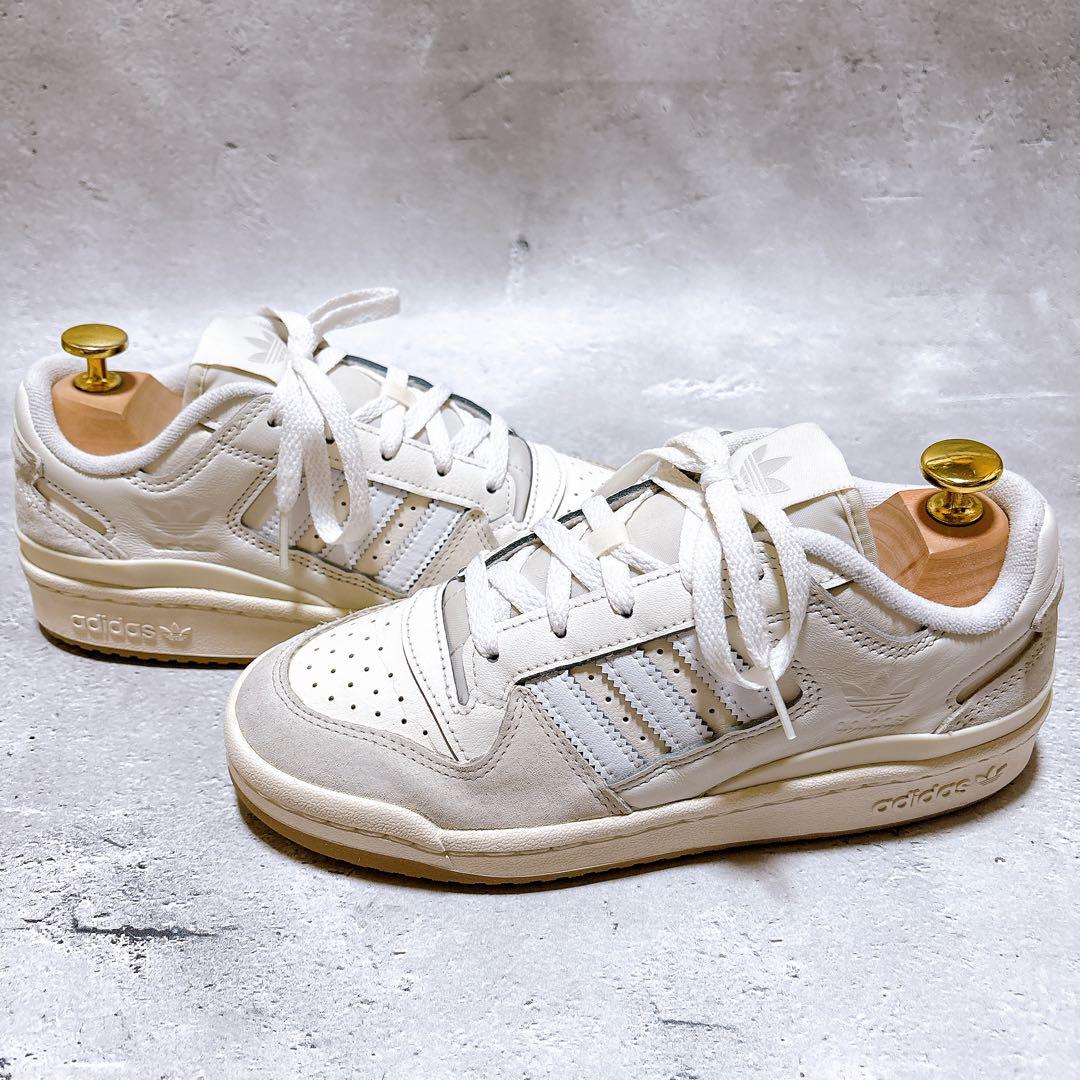 定価（税込） 12,100円 アディダス Forum Low Classic靴