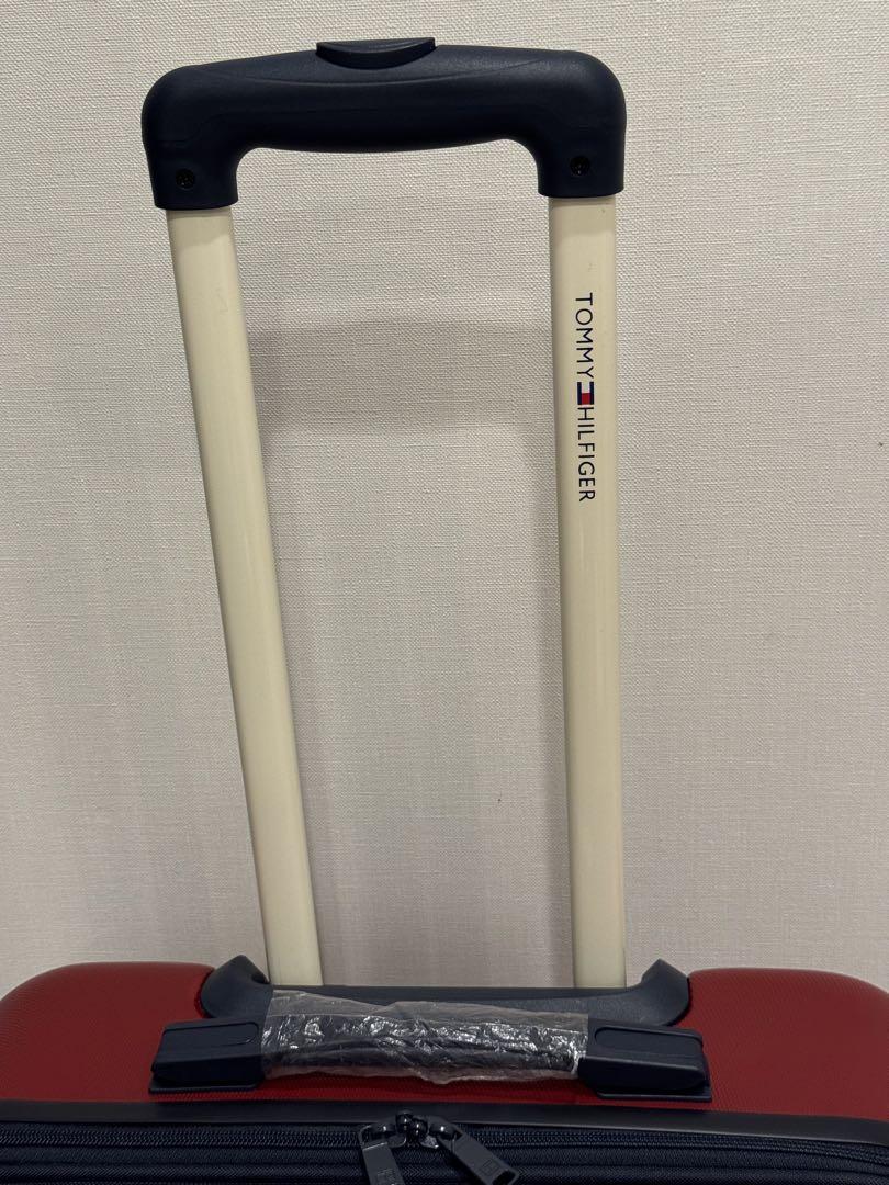 レッドキャリーケース 中型