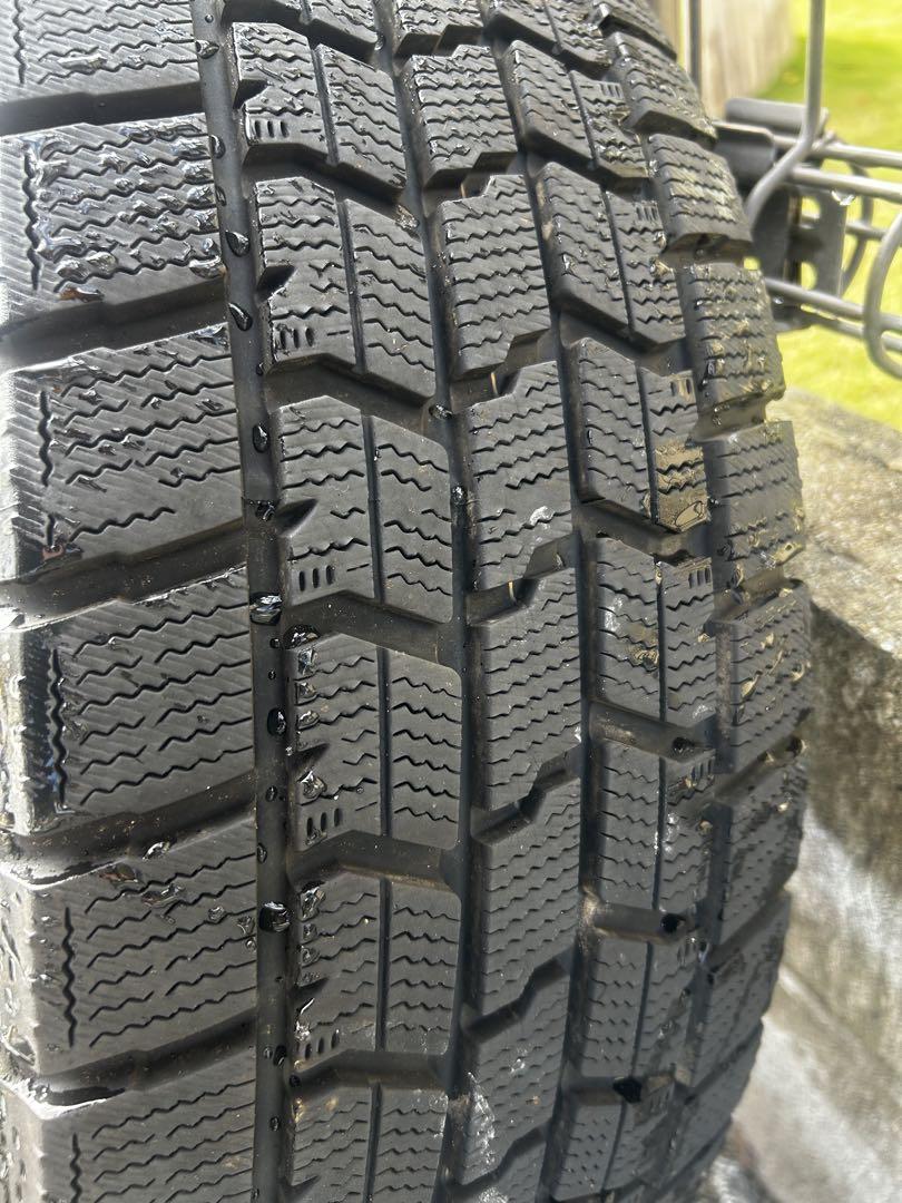 スタッドレスタイヤアルミホイールセット　205/65R16