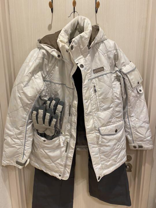 ⚠️Momo様専用 スノボーウェア上下 レディース おまけグローブ付き
