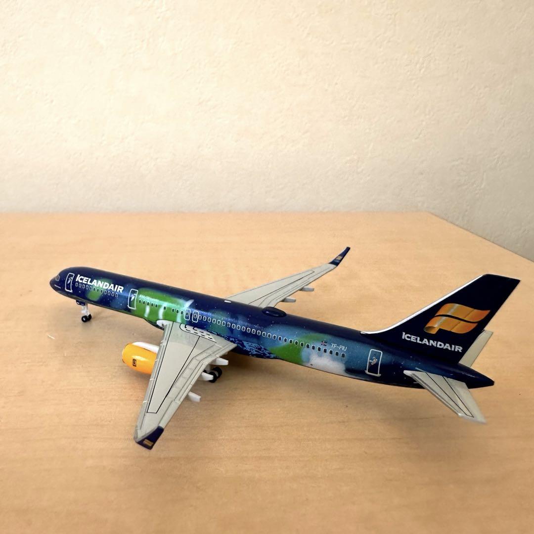 herpa 1/400 ICELANDAIR アイスランドエアB757-200