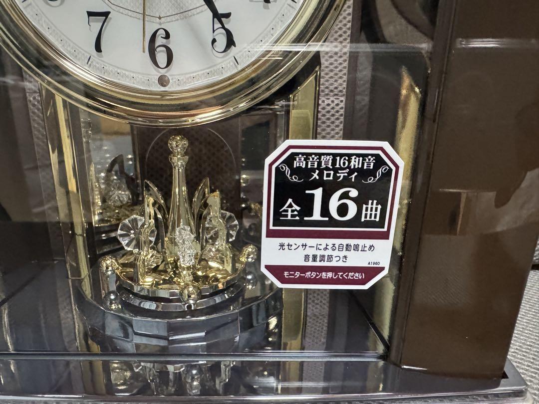 新品 セイコー 電波置き時計 回転飾り メロディ付き BY238B 濃茶マーブル