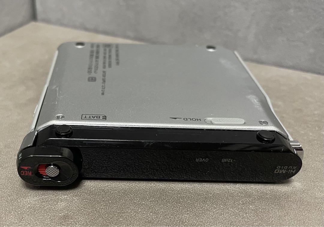 SONY ソニー ウォークマン MZ-RH1 MDプレイヤー 通電確認済み SONY ソニー ウォークマン MZ-RH1 MDプレイヤー 通電確認済み