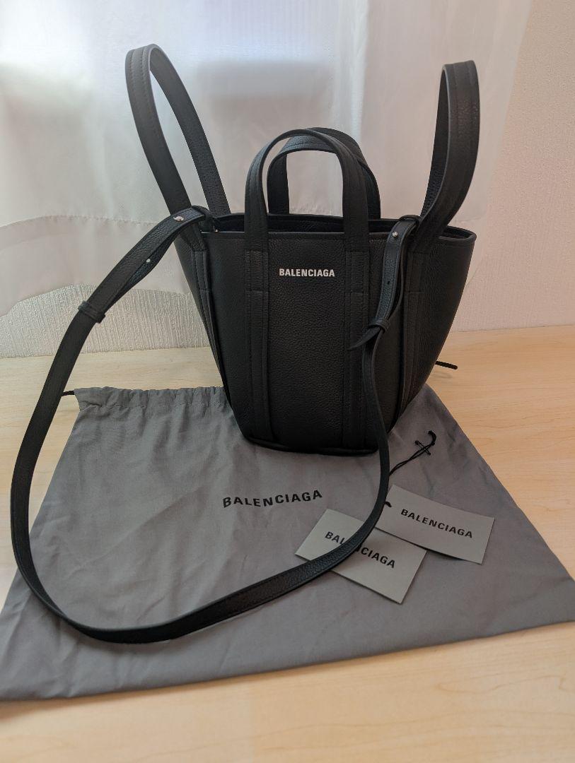 【新品正規品】BALENCIAGA Everyday XS ショルダーバッグ