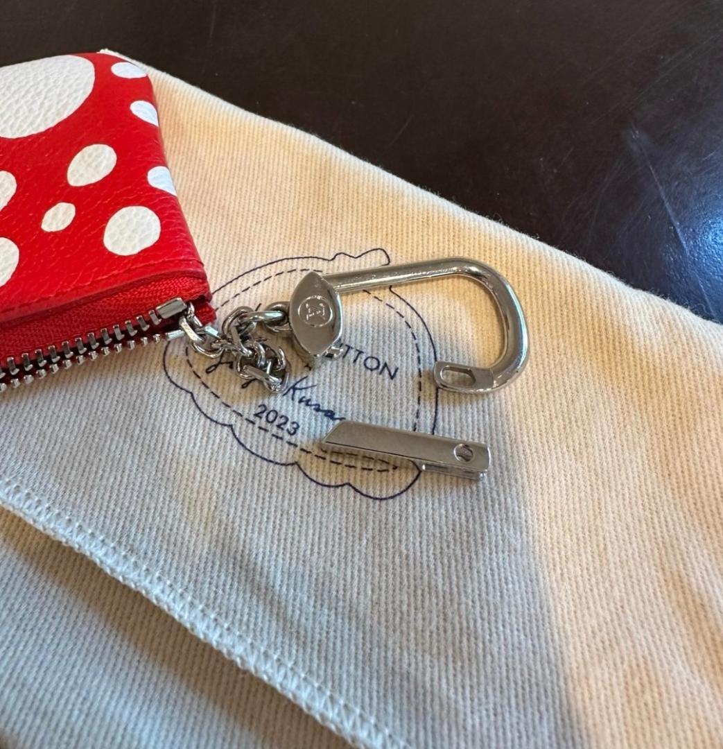 草間彌生 水玉模様 コインケース LOUIS VUITTON 草間彌生 ドット コインケース - メルカリ