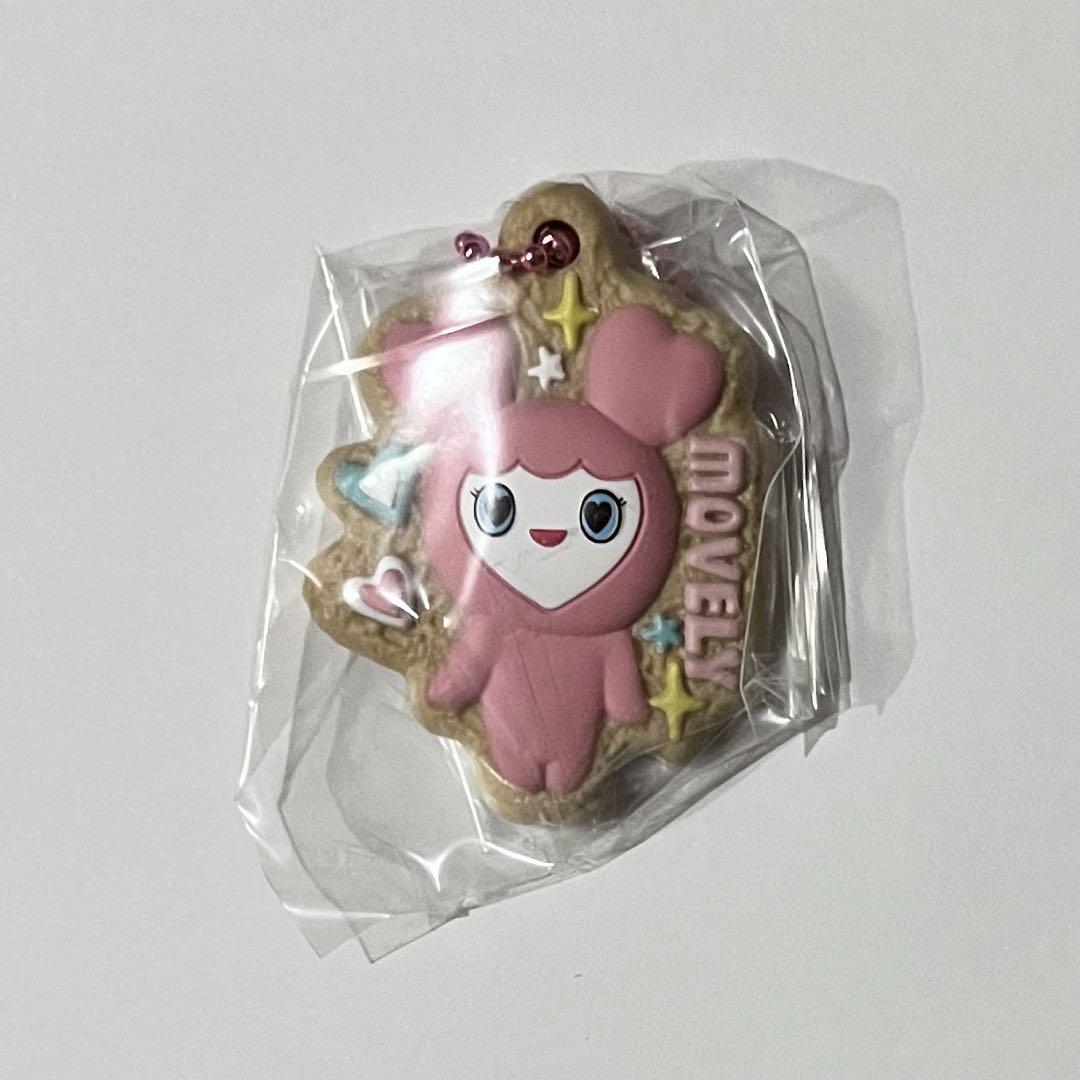 TWICE モモ ラブリー モブリー TWICE ガチャ まちぼうけ ラブリー モモ モブリー - メルカリ