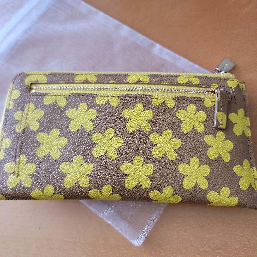 美品　MUVEIL ミュベール　レディース長財布 ハチコンパクト札入れ　ブラック 美品 MUVEIL ミュベール レディース長財布 ハチコンパクト札入れ