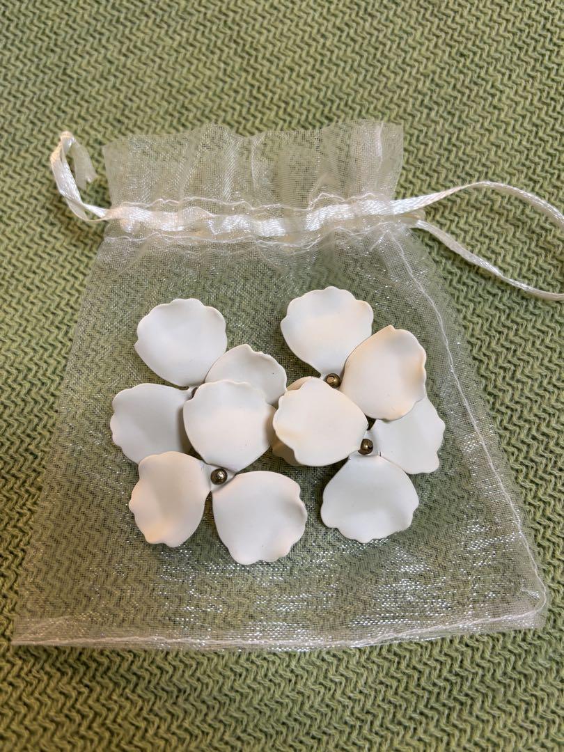 emma.accessory ピアス blanc