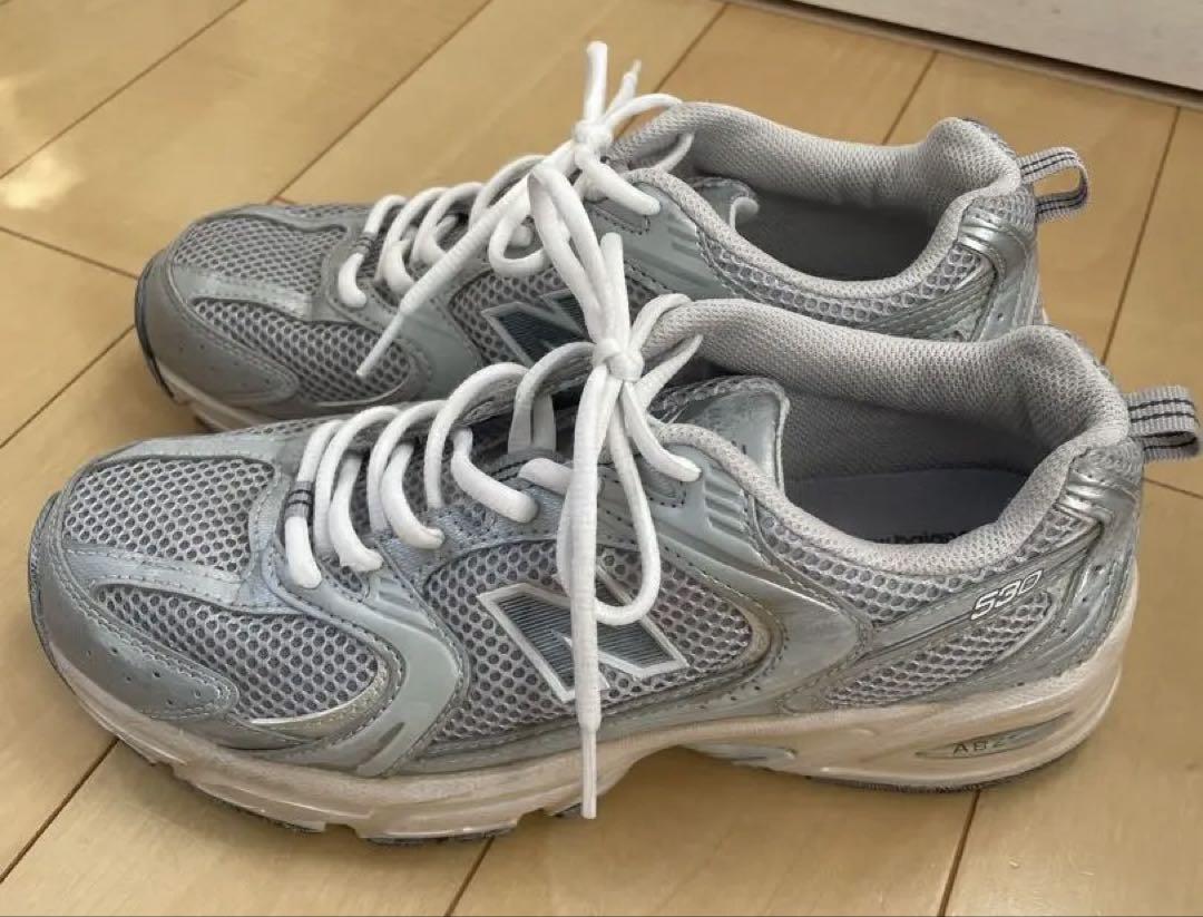 New Balance 530 シルバー スニーカー　24.5㎝