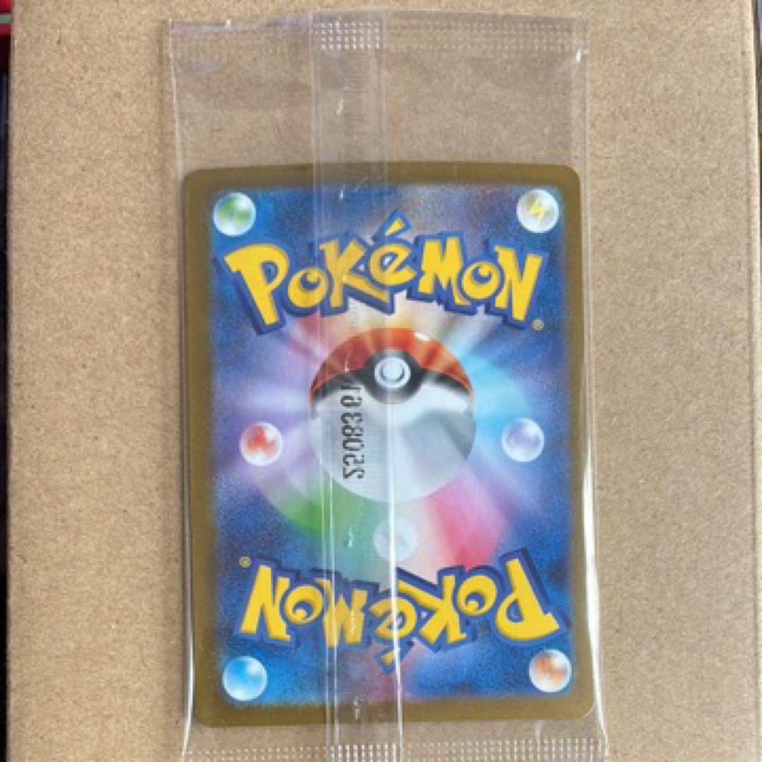 ポケモンカード　ビクティニ　争奪戦　プロモ　未開封　ケース付き ビクティニbwr争奪戦 ビクティニ bwr プロモカード 未開封