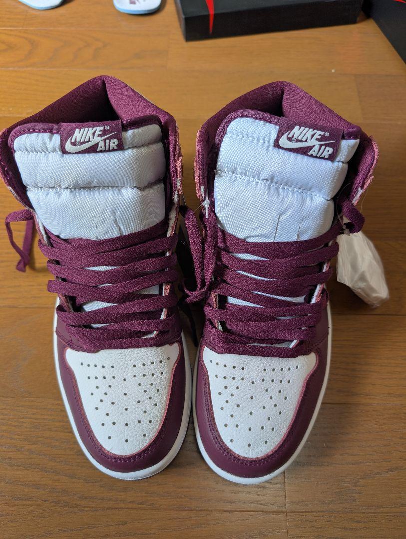 Nike Air Jordan 1 HighOG　Bordeaux
