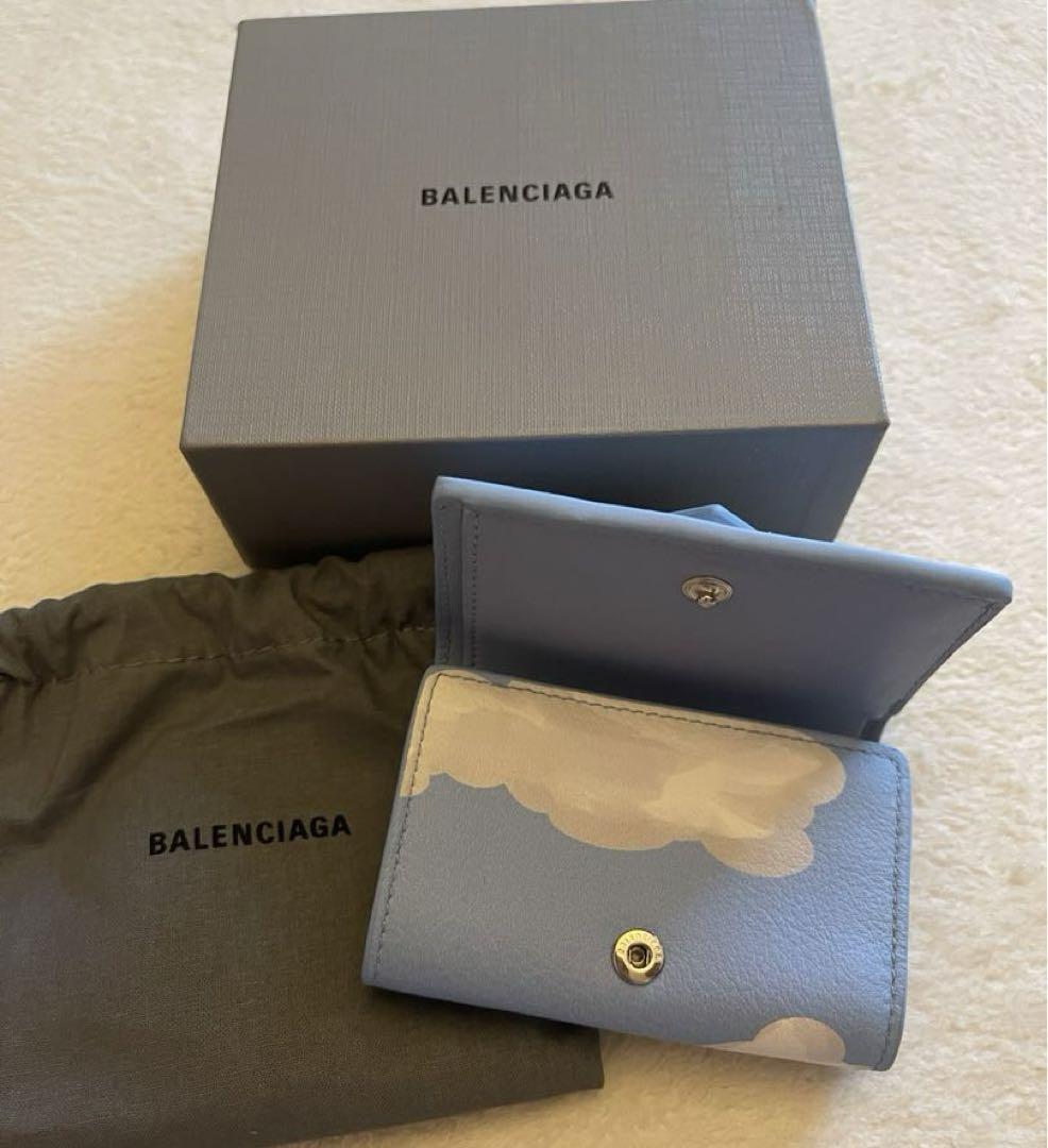 【新品、レア品】BALENCIAGA 財布　雲柄 新品、レア品】BALENCIAGA 財布 雲柄