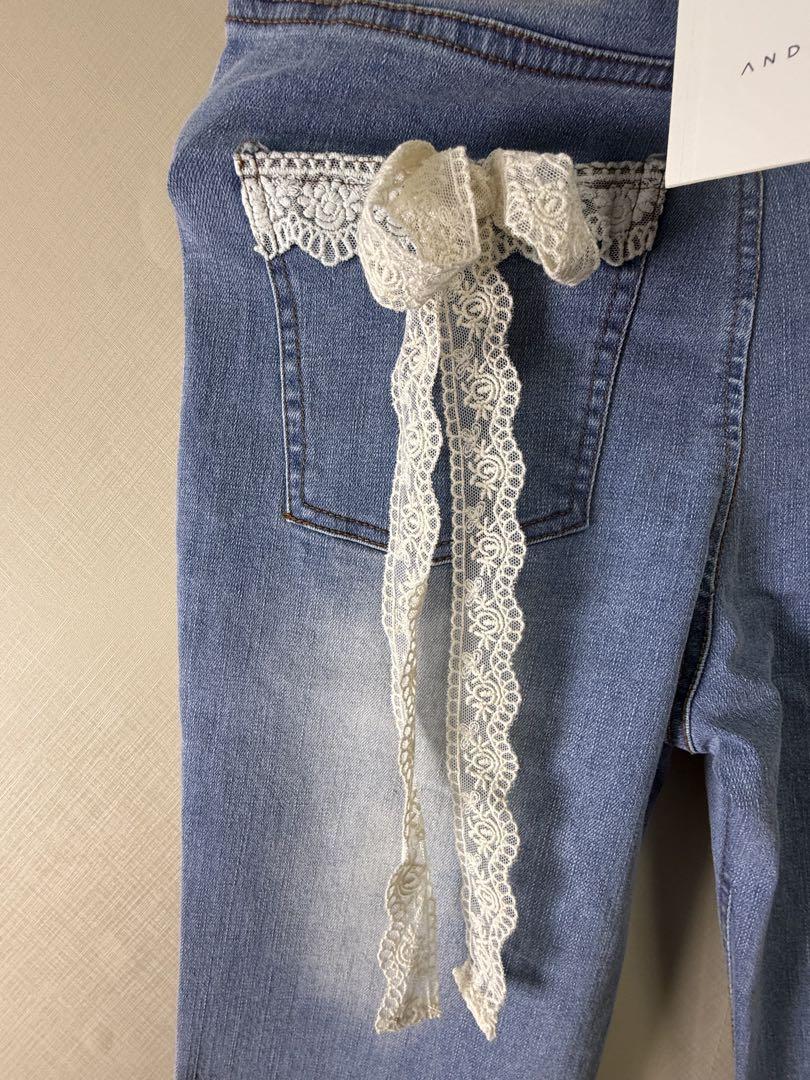 andmary Lacey ribbon denimブーツカットデニム Sサイズ - メルカリ