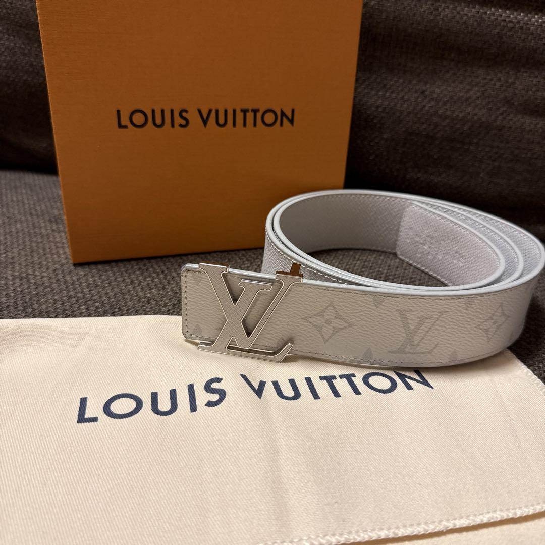 ルイヴィトン　LOUIS VUITTON　モノグラム タイガ　ベルト LV