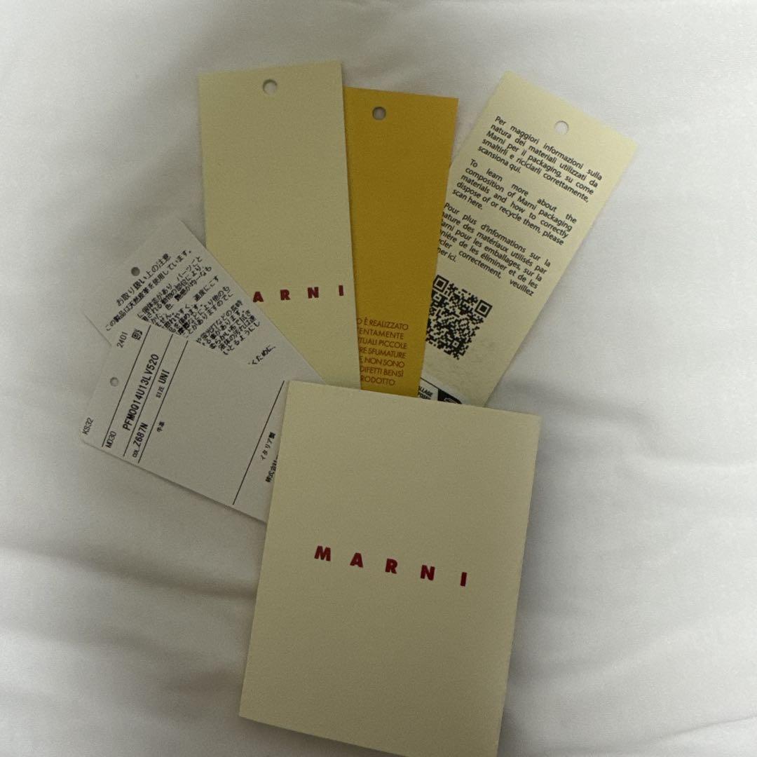 MARUNI ２つ折り財布