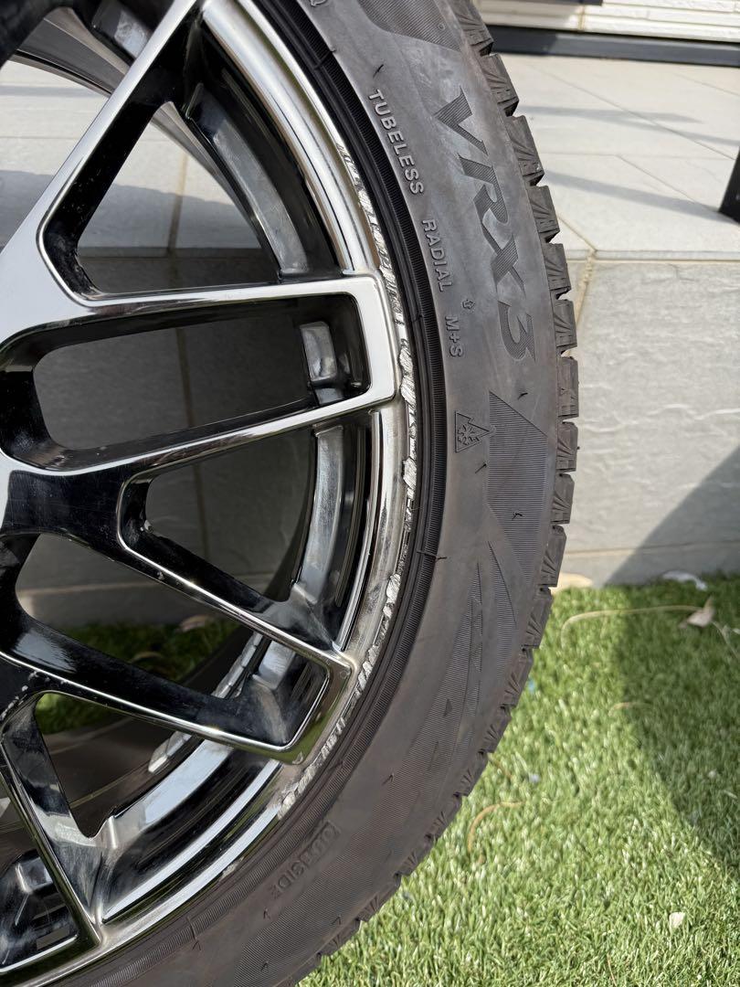 レクサスES 235/45R18 スタッドレスタイヤ