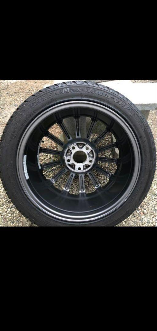 メルセデス　ベンツ　A B CLA ホイール　スタッドレス