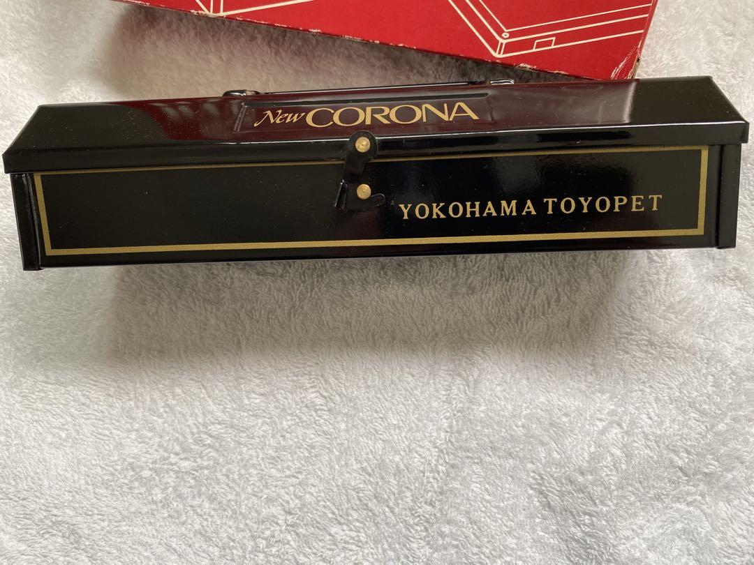 トヨタ　コロナ　ミニツールボックス