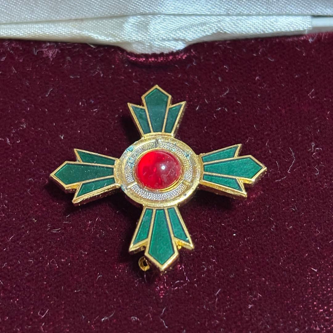 交通栄誉賞 緑十字銅章 ピン バッジ ケース入り - メルカリ