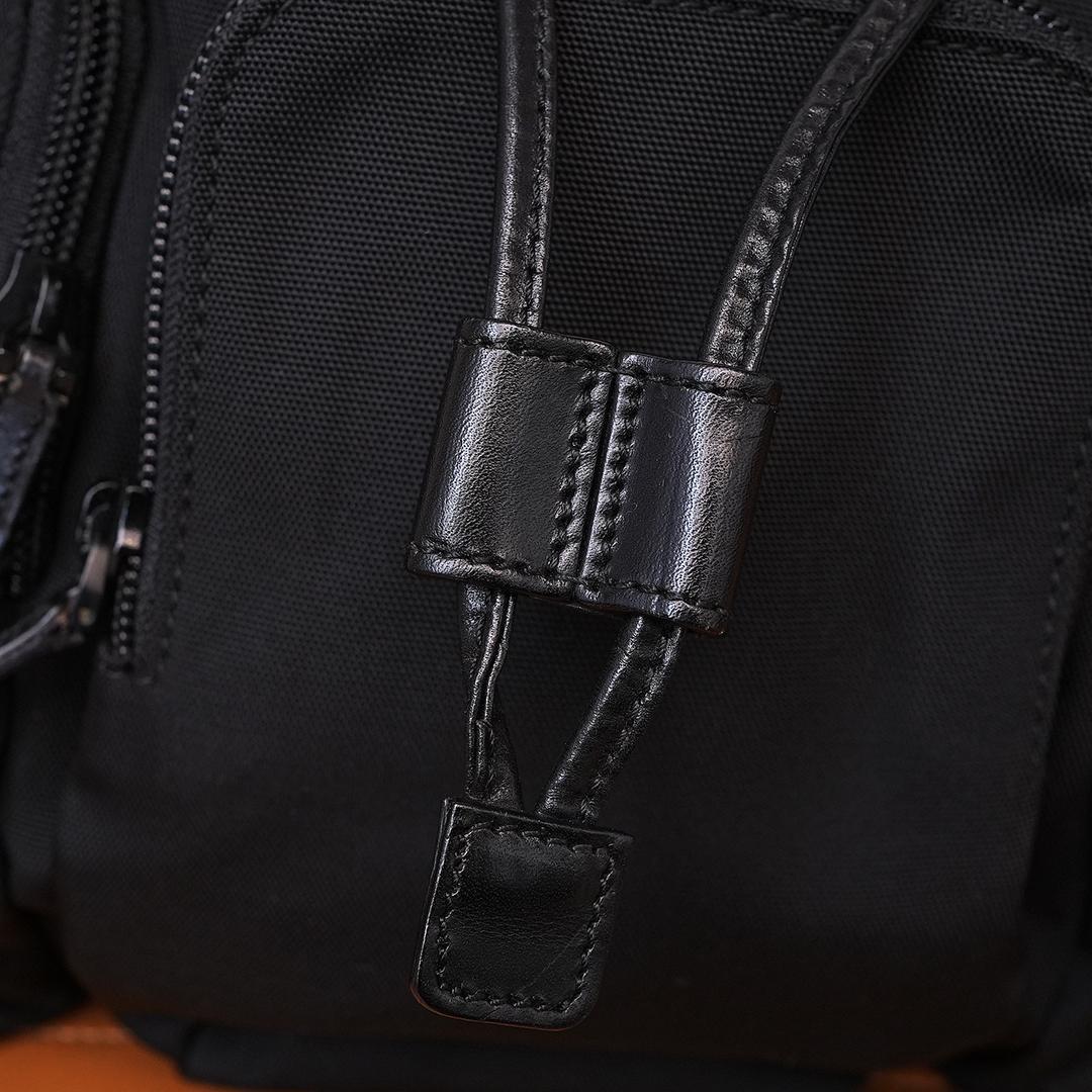 グッチ GGナイロン ナイロン×レザー バックパック/リュック