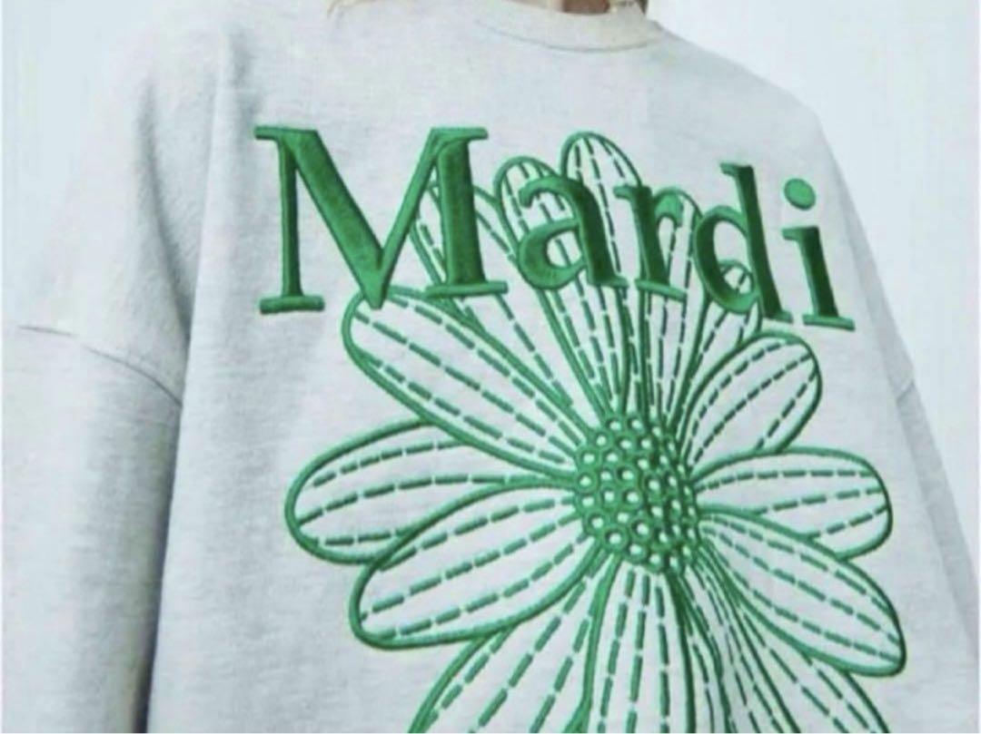 mardi mercredi マルディメクルディ トレーナー グレーグリーン刺繍