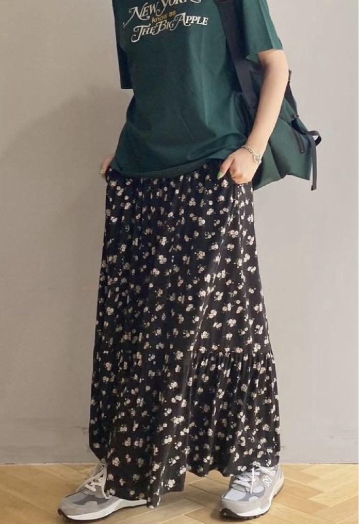 Shinzone シンゾーン 小花柄ロングスカート