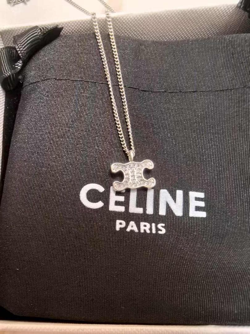 集美品 CELINEセリーヌ トリオンフ ラインストーンネックレス