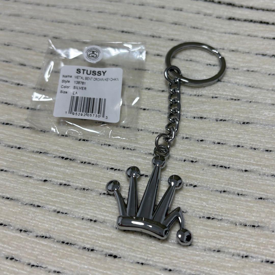 STUSSY キーホルダー セット ベル 王冠 マーク STUSSY キーホルダー セット ベル 王冠 マーク