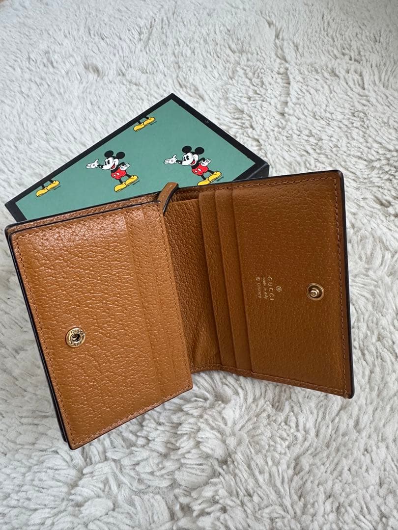 GUCCI ミッキー折りたたみ財布